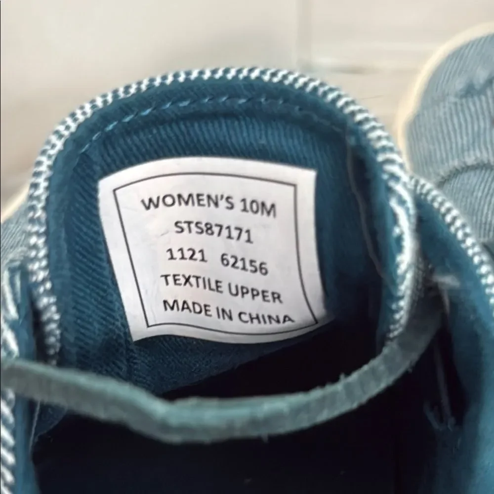 Sperry Blue Canvas Sneakers